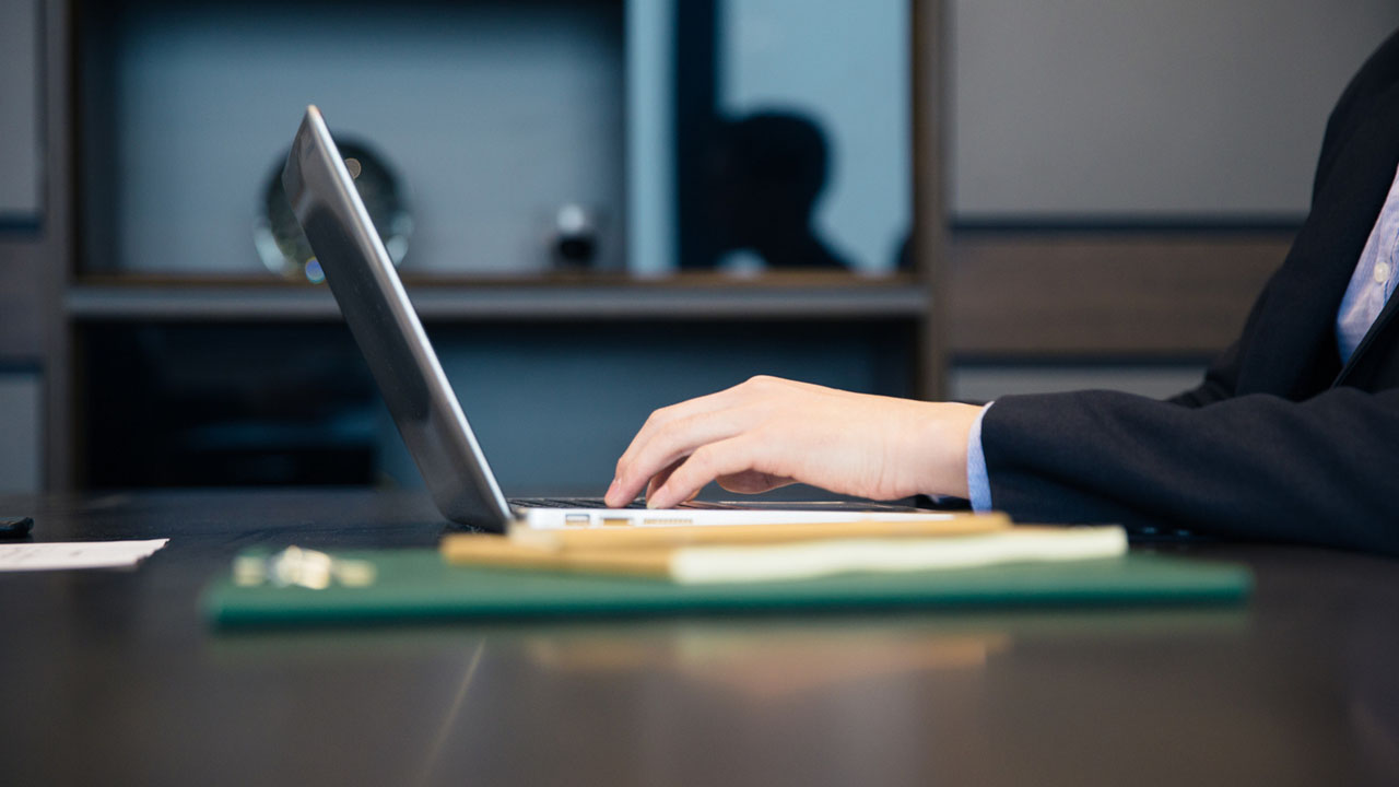 客服在線谘詢電話配圖3