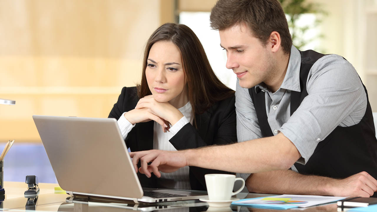 網站在線客服免費上線，其操作模式為企業排憂